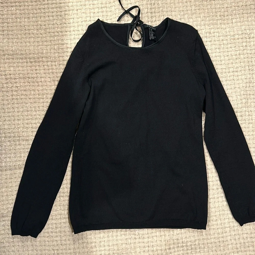 Theory WOMENS soft sweater black color 94% wool
